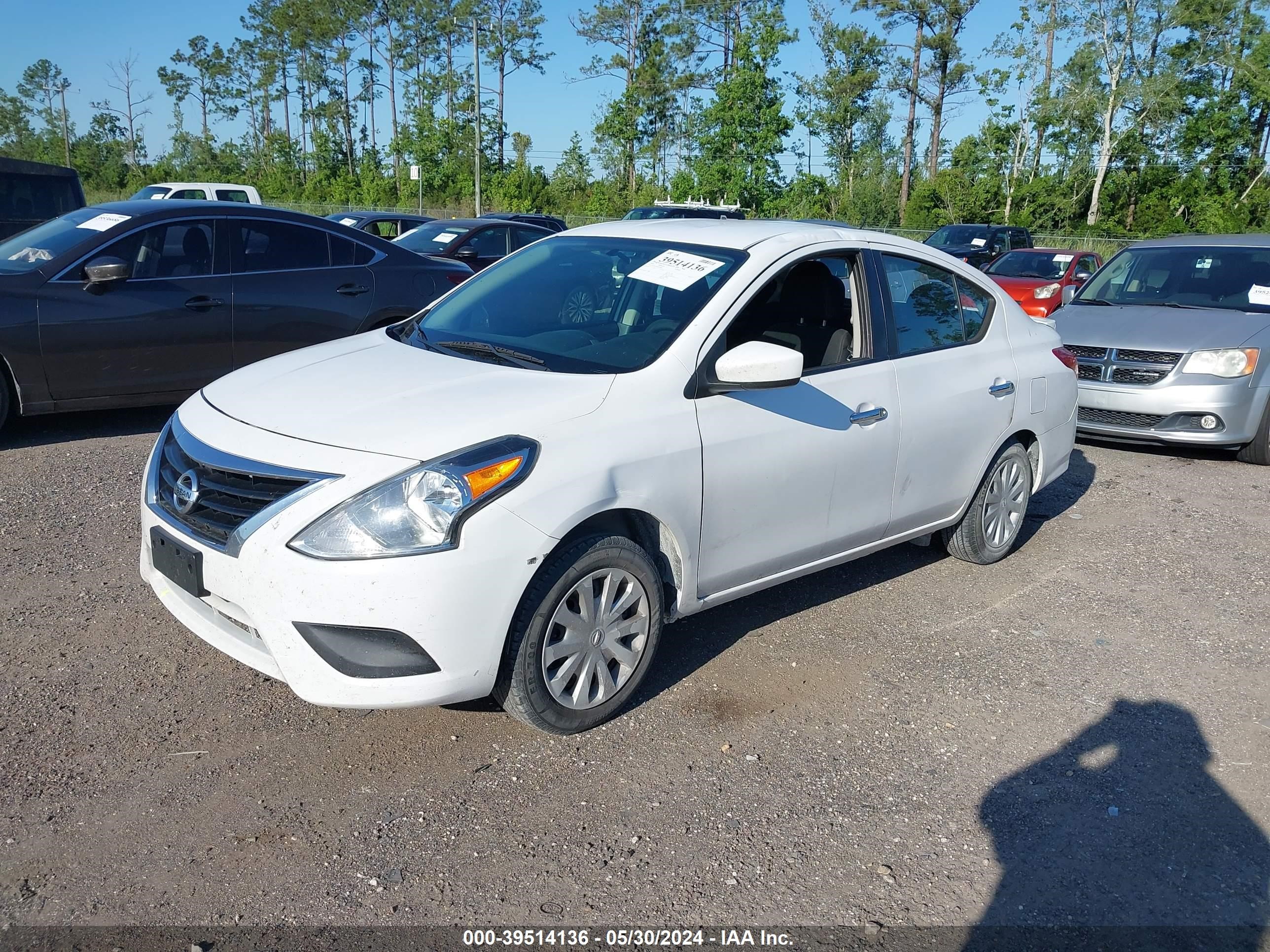 Photo 1 VIN: 3N1CN7AP3KL849874 - NISSAN VERSA 