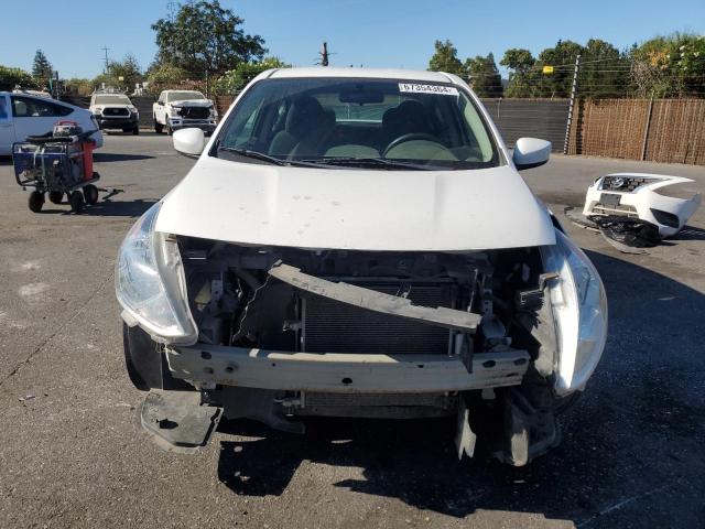 Photo 4 VIN: 3N1CN7AP3KL879909 - NISSAN VERSA S 