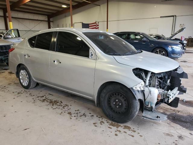 Photo 3 VIN: 3N1CN7AP3KL880980 - NISSAN VERSA 