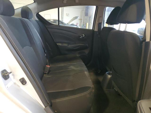 Photo 9 VIN: 3N1CN7AP3KL880980 - NISSAN VERSA 