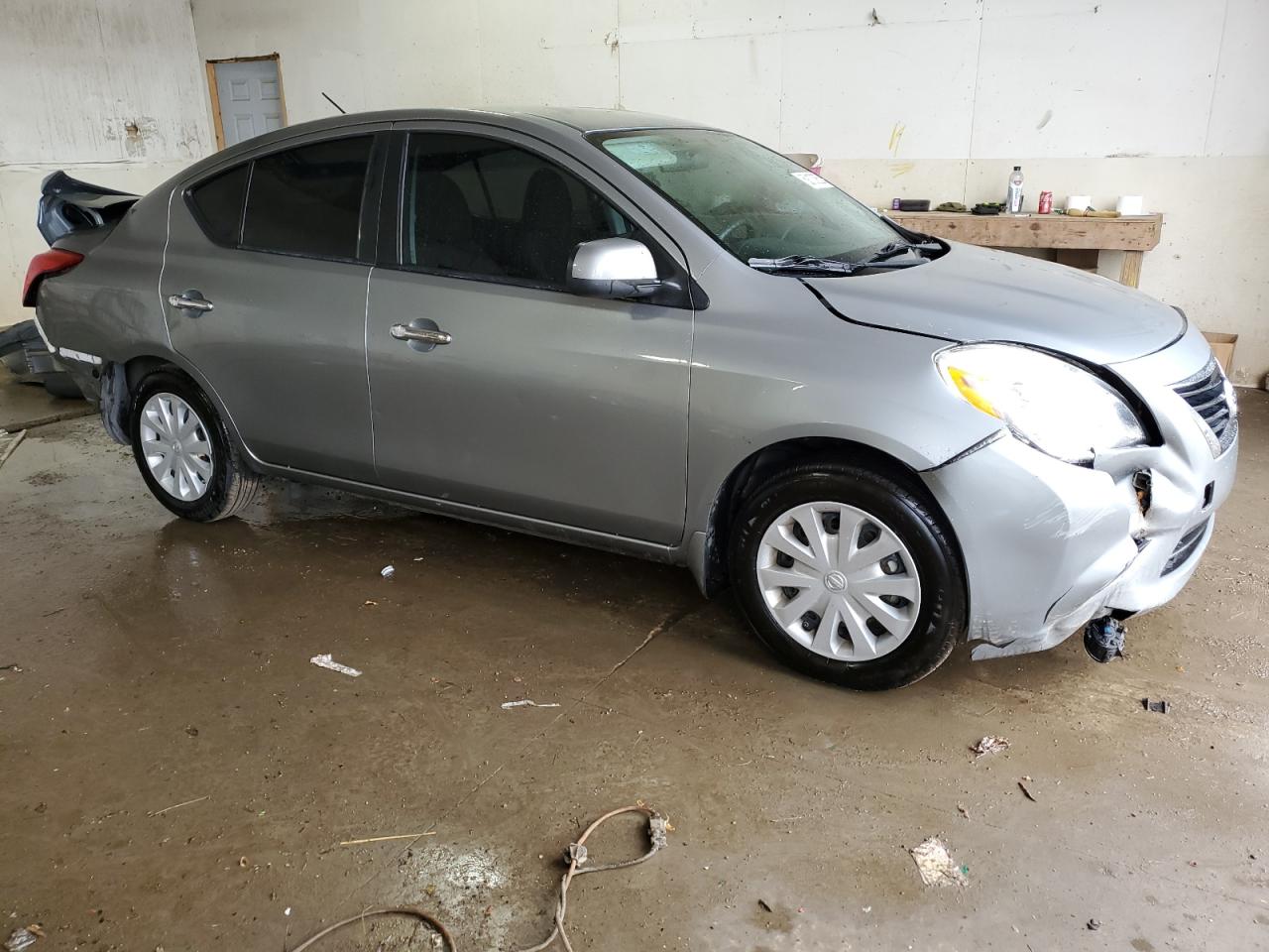 Photo 3 VIN: 3N1CN7AP4DL830771 - NISSAN VERSA 