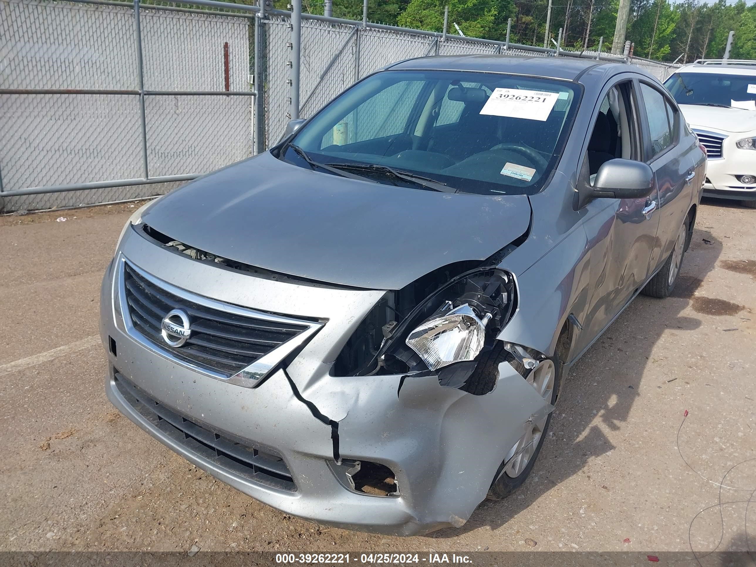 Photo 5 VIN: 3N1CN7AP4DL830804 - NISSAN VERSA 