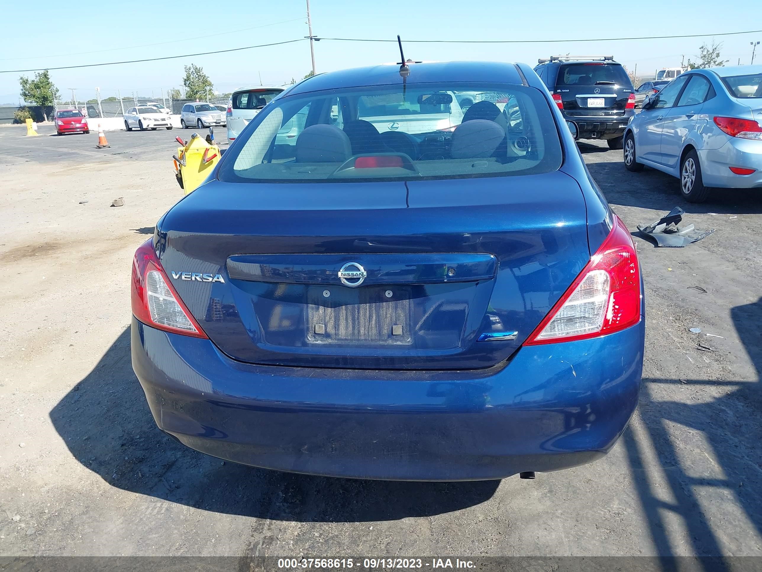 Photo 15 VIN: 3N1CN7AP4DL867626 - NISSAN VERSA 