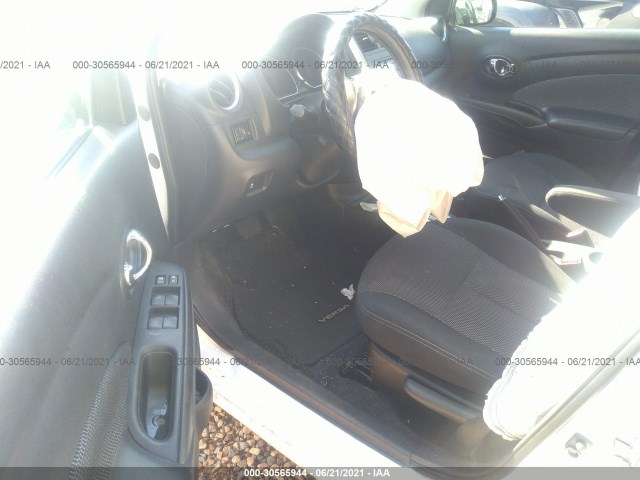 Photo 4 VIN: 3N1CN7AP4EK453477 - NISSAN VERSA 