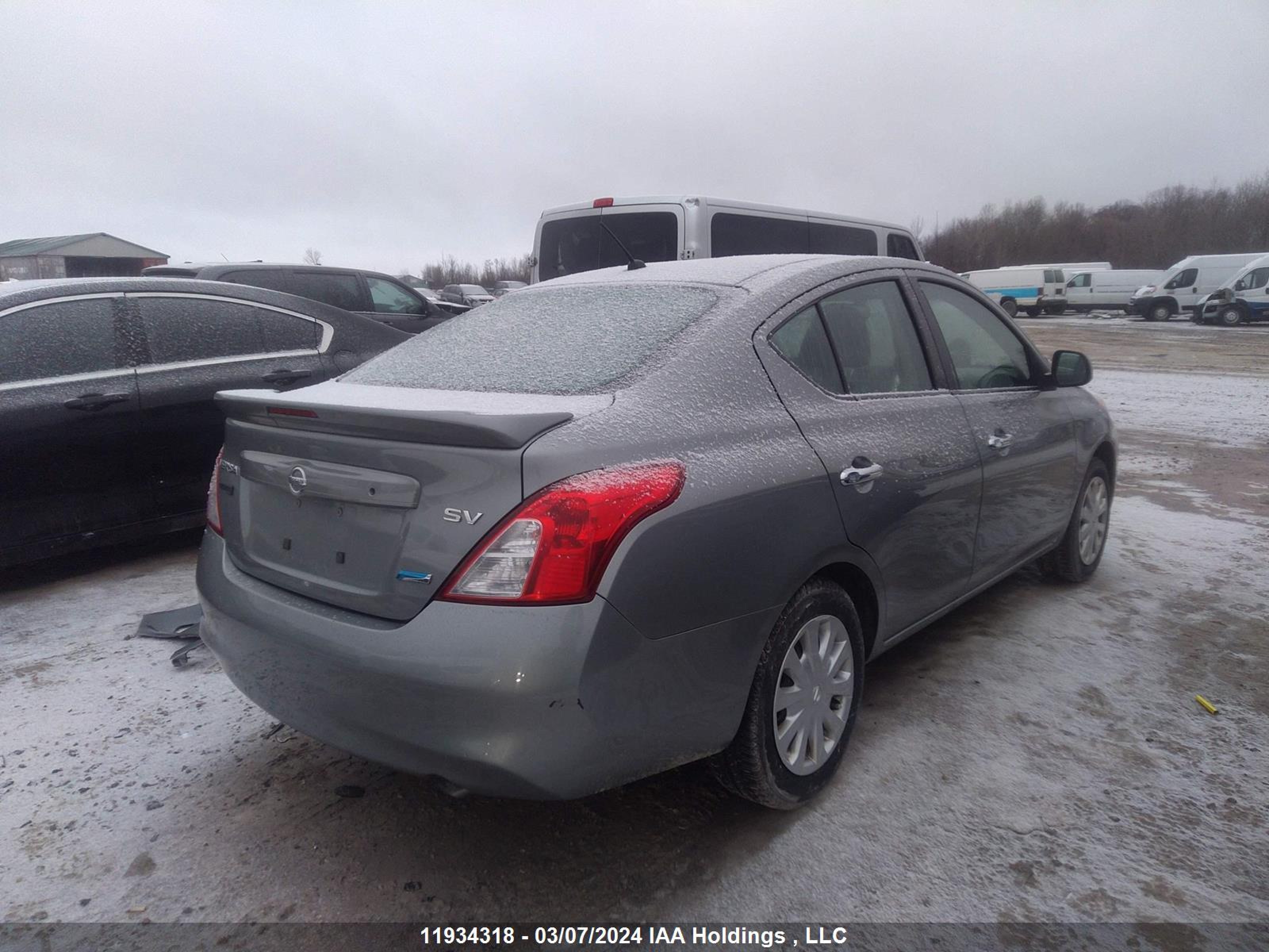 Photo 3 VIN: 3N1CN7AP4EL846258 - NISSAN VERSA 