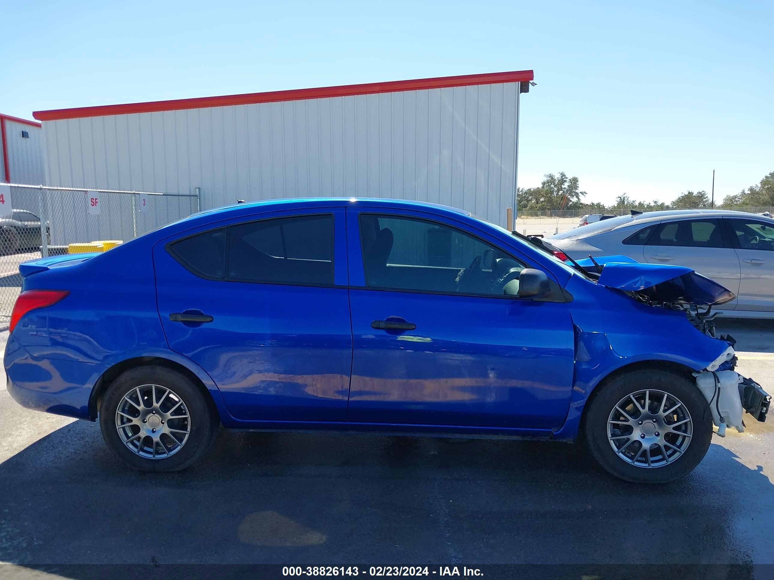 Photo 13 VIN: 3N1CN7AP4EL858541 - NISSAN VERSA 