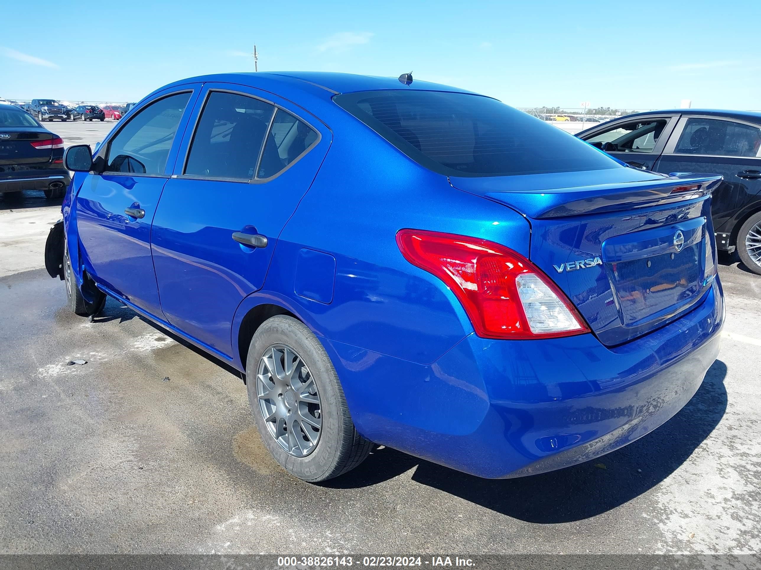 Photo 2 VIN: 3N1CN7AP4EL858541 - NISSAN VERSA 