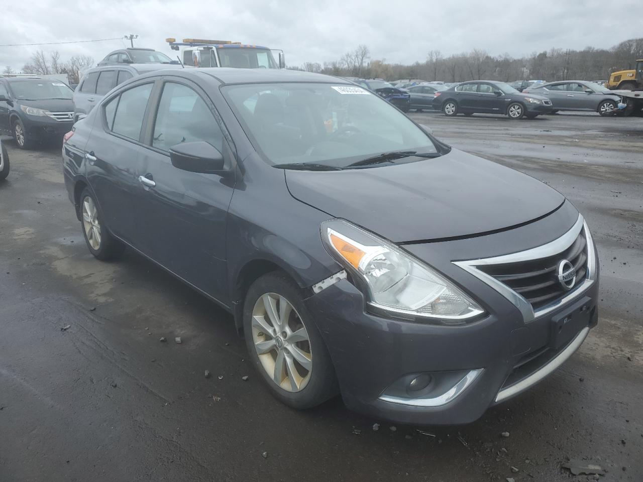 Photo 3 VIN: 3N1CN7AP4FL813746 - NISSAN VERSA 