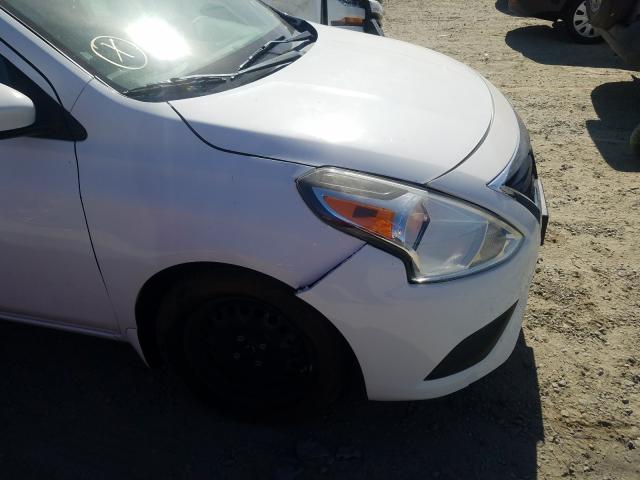 Photo 8 VIN: 3N1CN7AP4FL823838 - NISSAN VERSA S 