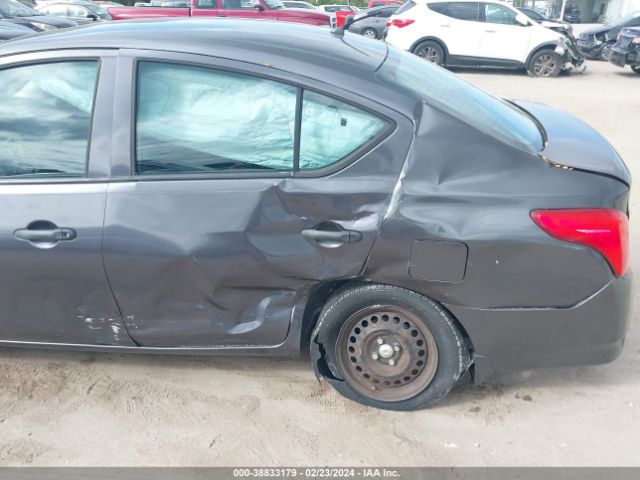 Photo 5 VIN: 3N1CN7AP4FL825329 - NISSAN VERSA 