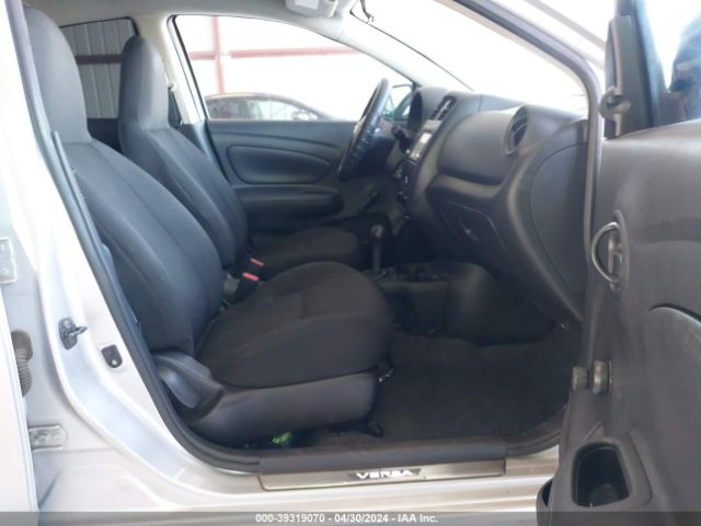 Photo 4 VIN: 3N1CN7AP4FL865569 - NISSAN VERSA 