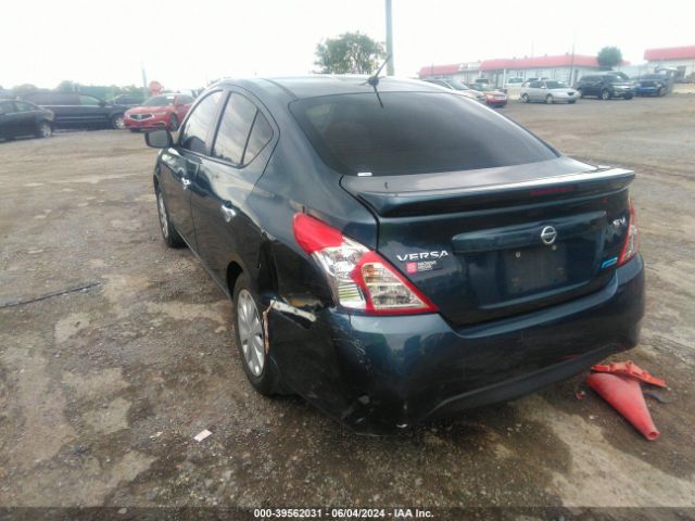 Photo 2 VIN: 3N1CN7AP4FL870237 - NISSAN VERSA 