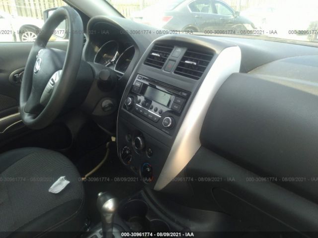 Photo 4 VIN: 3N1CN7AP4FL886440 - NISSAN VERSA 