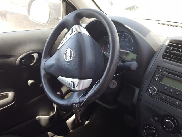 Photo 8 VIN: 3N1CN7AP4FL925804 - NISSAN VERSA S 