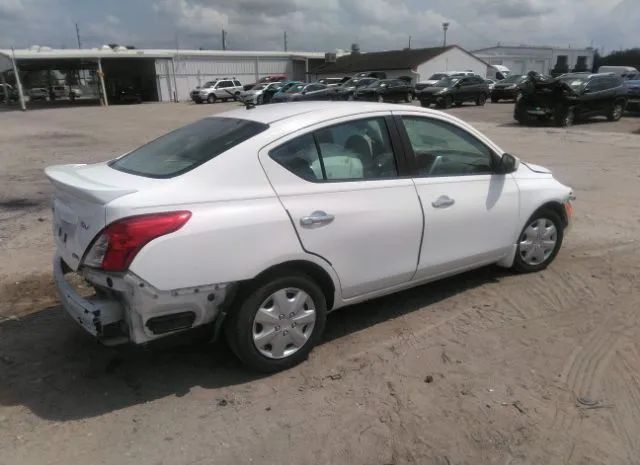 Photo 3 VIN: 3N1CN7AP4FL946006 - NISSAN VERSA 