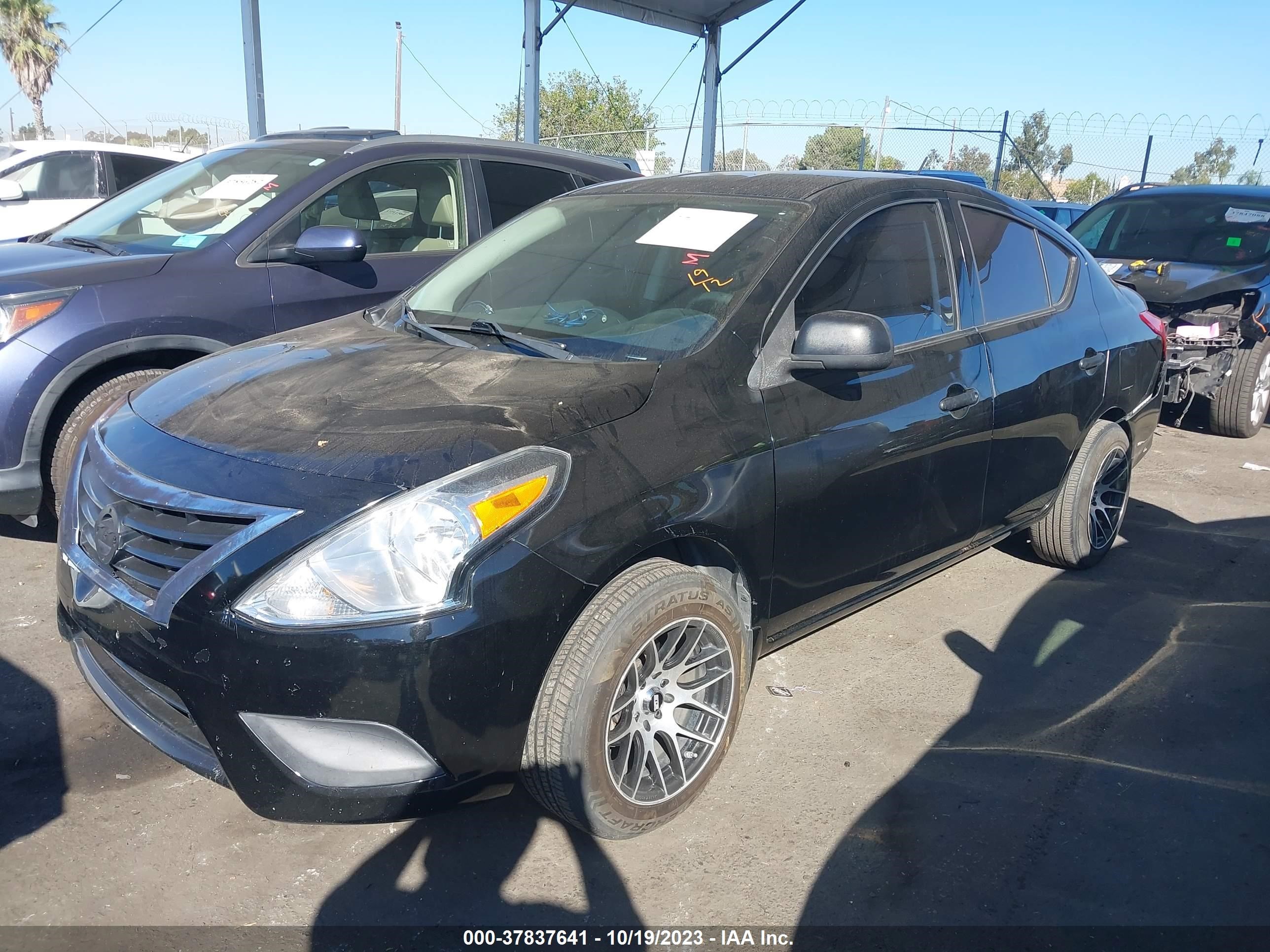 Photo 1 VIN: 3N1CN7AP4FL948712 - NISSAN VERSA 