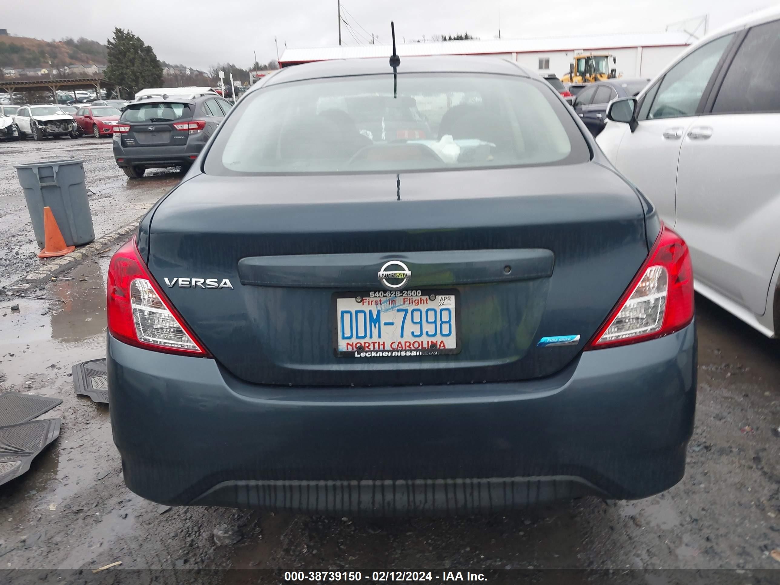 Photo 15 VIN: 3N1CN7AP4FL954459 - NISSAN VERSA 