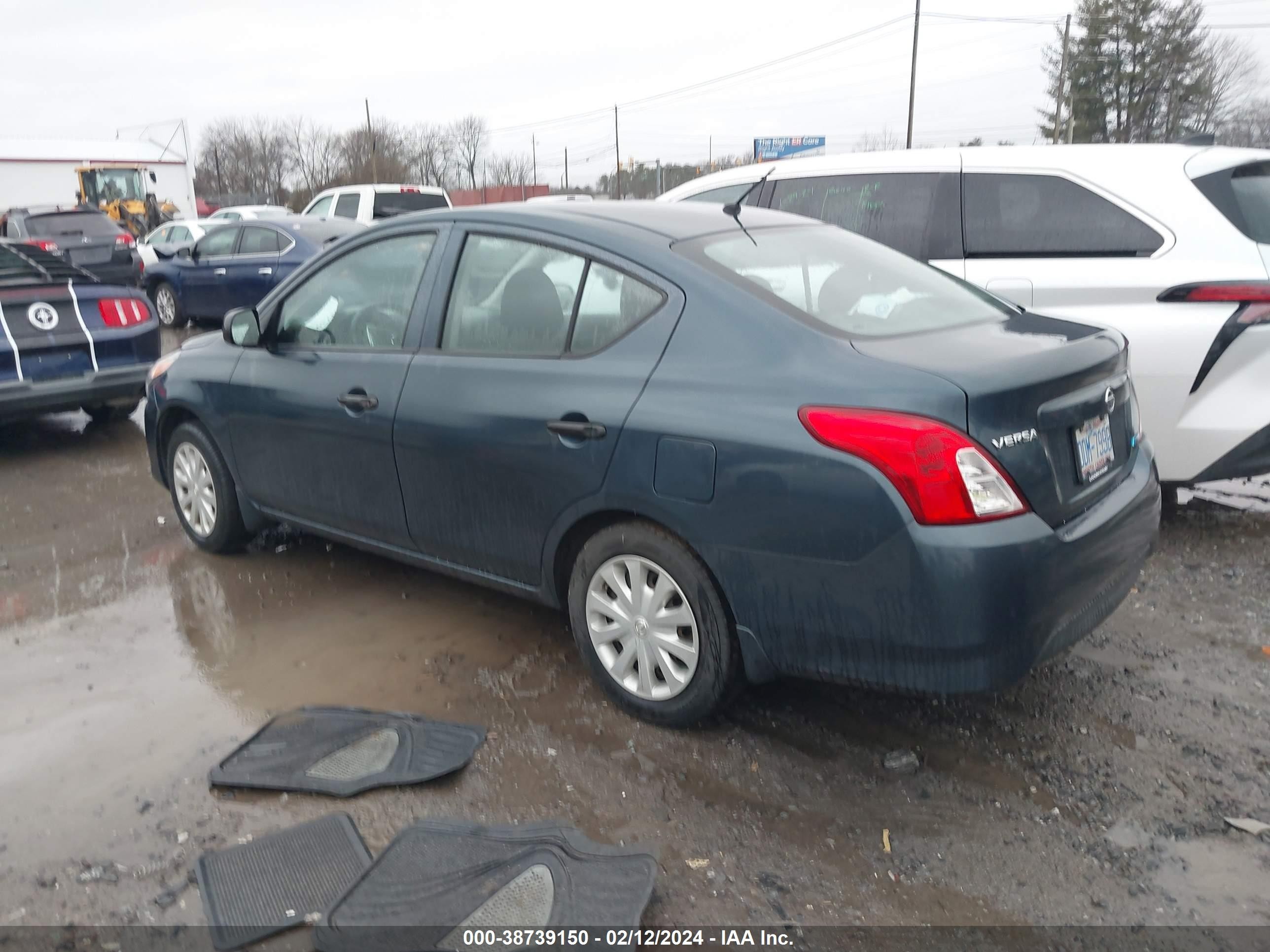 Photo 2 VIN: 3N1CN7AP4FL954459 - NISSAN VERSA 