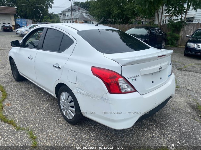 Photo 2 VIN: 3N1CN7AP4GL821024 - NISSAN VERSA 