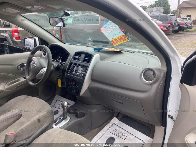 Photo 4 VIN: 3N1CN7AP4GL821024 - NISSAN VERSA 