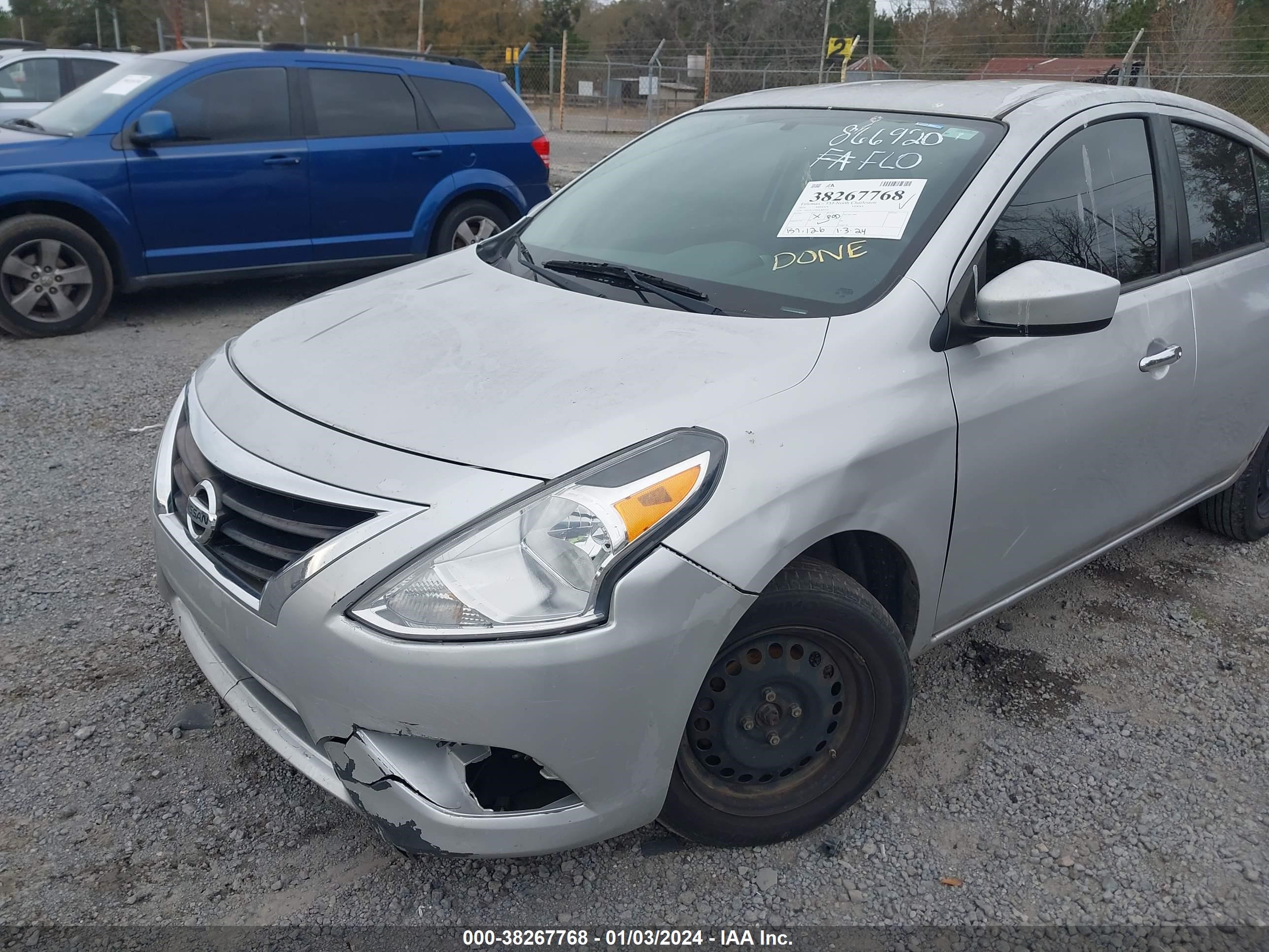 Photo 5 VIN: 3N1CN7AP4GL866920 - NISSAN VERSA 