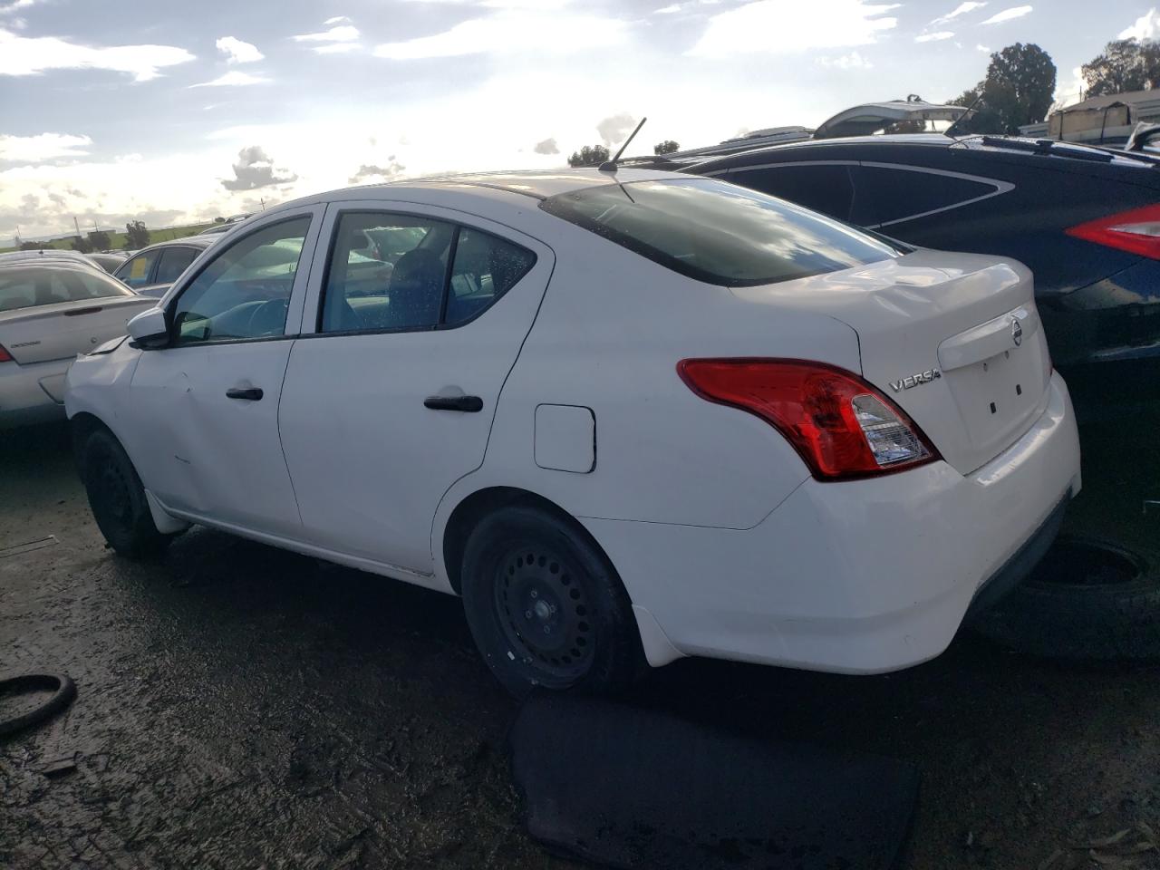 Photo 1 VIN: 3N1CN7AP4GL913542 - NISSAN VERSA 