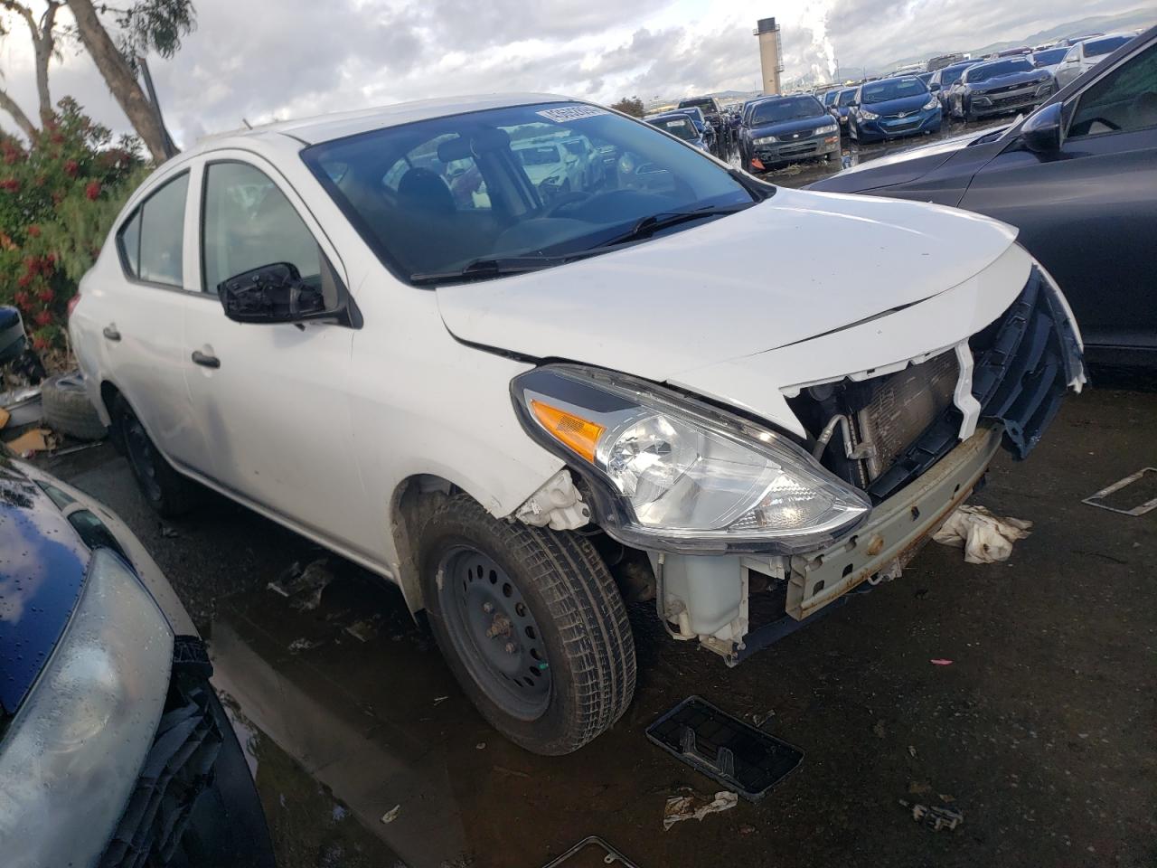 Photo 3 VIN: 3N1CN7AP4GL913542 - NISSAN VERSA 