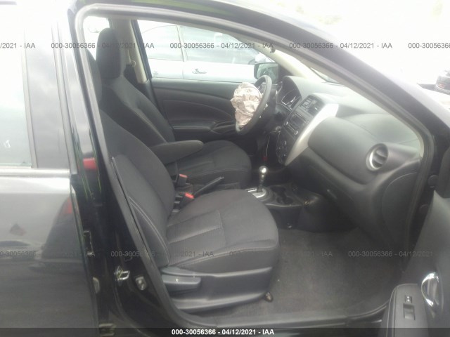 Photo 4 VIN: 3N1CN7AP4HK407975 - NISSAN VERSA SEDAN 