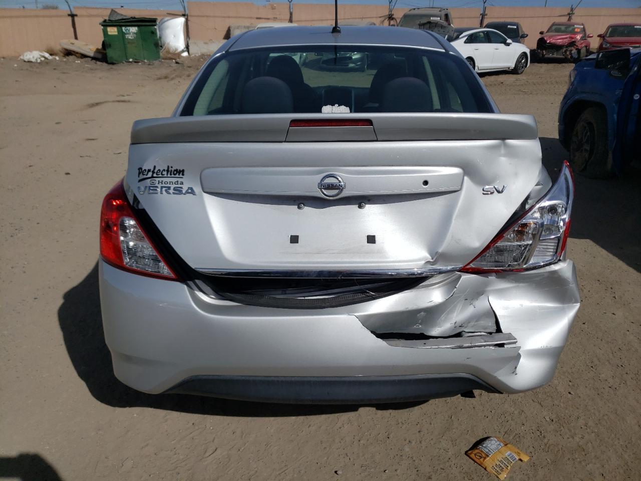 Photo 5 VIN: 3N1CN7AP4HL824037 - NISSAN VERSA 