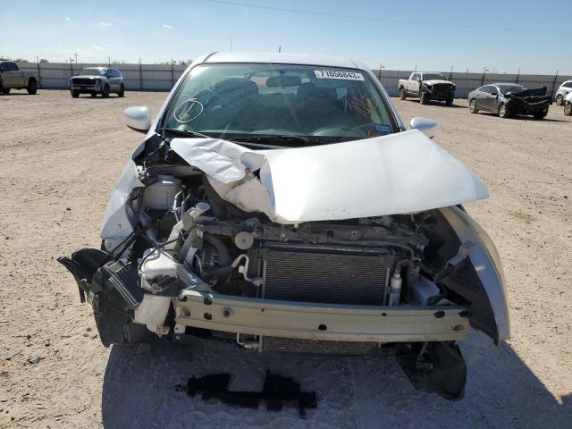 Photo 4 VIN: 3N1CN7AP4HL850170 - NISSAN VERSA 