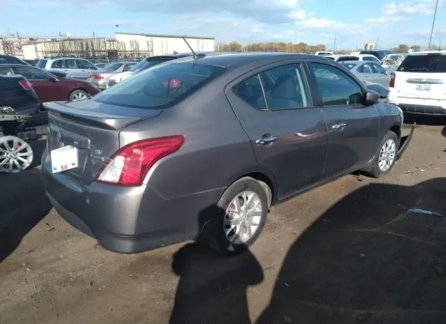 Photo 3 VIN: 3N1CN7AP4HL869558 - NISSAN VERSA SEDAN 