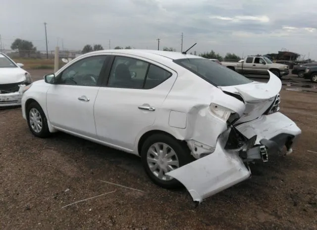 Photo 2 VIN: 3N1CN7AP4HL882858 - NISSAN VERSA SEDAN 