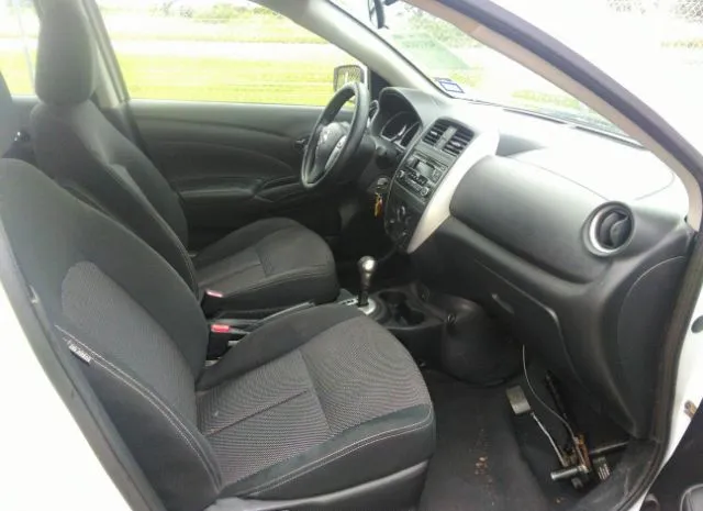 Photo 4 VIN: 3N1CN7AP4HL882858 - NISSAN VERSA SEDAN 