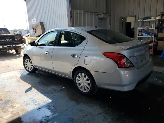 Photo 1 VIN: 3N1CN7AP4JK400384 - NISSAN VERSA 