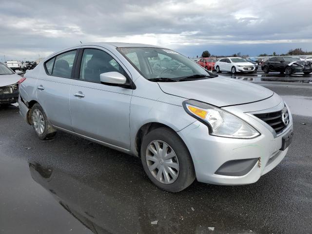 Photo 3 VIN: 3N1CN7AP4JK402524 - NISSAN VERSA 