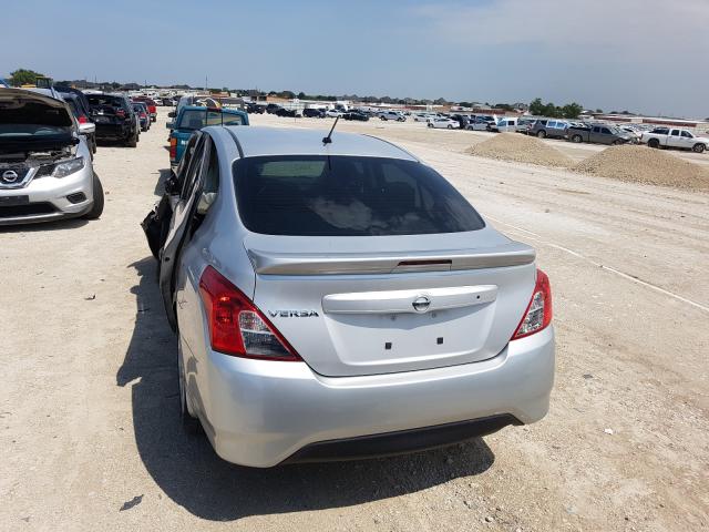 Photo 8 VIN: 3N1CN7AP4JL805039 - NISSAN VERSA S 