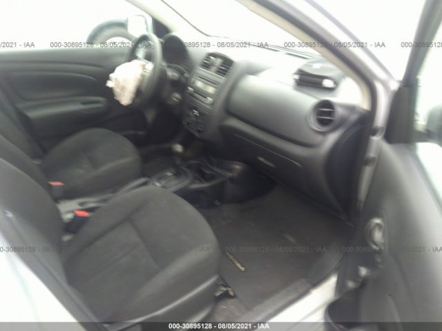 Photo 4 VIN: 3N1CN7AP4JL813934 - NISSAN VERSA SEDAN 