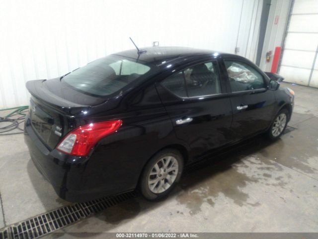 Photo 3 VIN: 3N1CN7AP4JL818230 - NISSAN VERSA SEDAN 