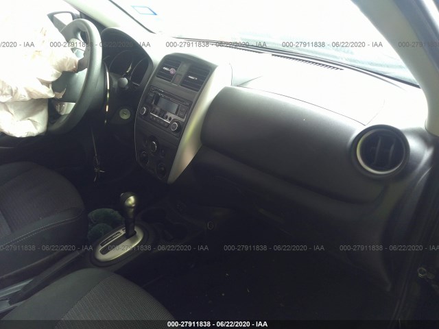 Photo 4 VIN: 3N1CN7AP4JL822486 - NISSAN VERSA SEDAN 