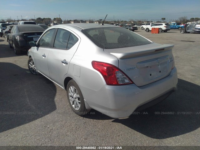 Photo 2 VIN: 3N1CN7AP4JL823699 - NISSAN VERSA SEDAN 