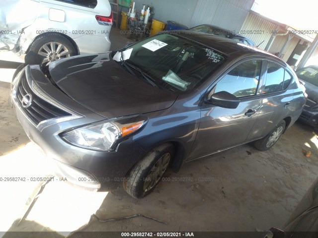 Photo 1 VIN: 3N1CN7AP4JL825257 - NISSAN VERSA SEDAN 