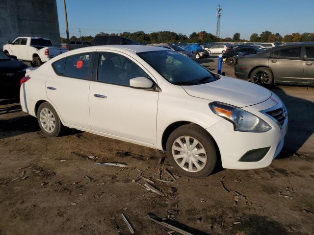 Photo 3 VIN: 3N1CN7AP4JL828675 - NISSAN VERSA S 