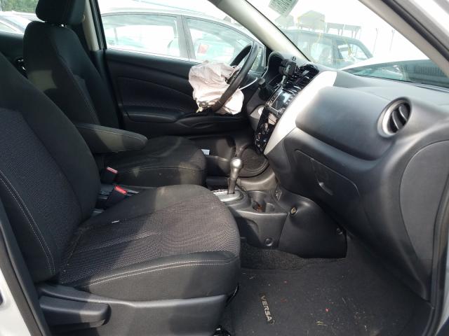 Photo 4 VIN: 3N1CN7AP4JL829244 - NISSAN VERSA S 