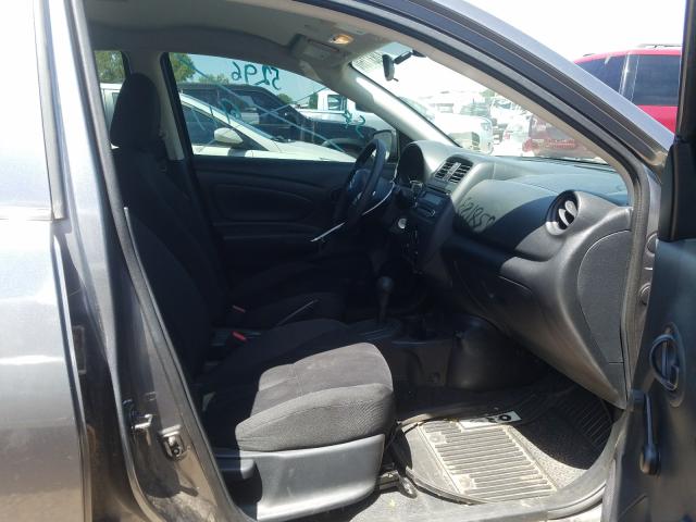 Photo 4 VIN: 3N1CN7AP4JL838123 - NISSAN VERSA S 