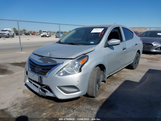 Photo 1 VIN: 3N1CN7AP4JL841586 - NISSAN VERSA SEDAN 