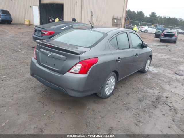 Photo 3 VIN: 3N1CN7AP4JL843399 - NISSAN VERSA 