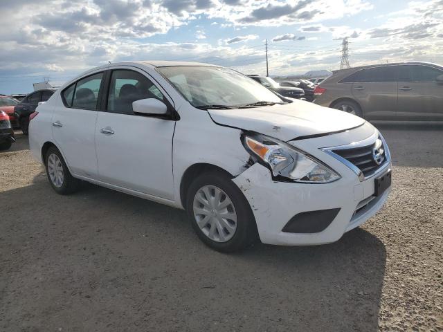 Photo 3 VIN: 3N1CN7AP4JL845475 - NISSAN VERSA 