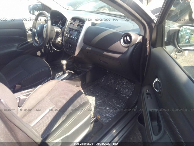 Photo 4 VIN: 3N1CN7AP4JL862888 - NISSAN VERSA SEDAN 