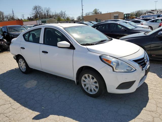 Photo 3 VIN: 3N1CN7AP4JL865306 - NISSAN VERSA 