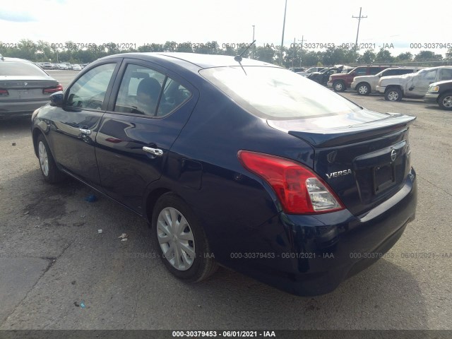 Photo 2 VIN: 3N1CN7AP4JL866424 - NISSAN VERSA SEDAN 